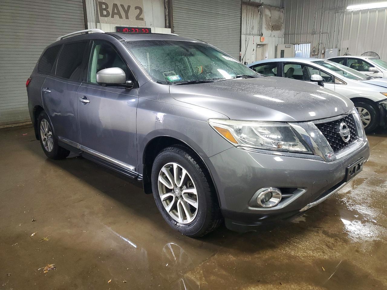 2016 NISSAN PATHFINDER