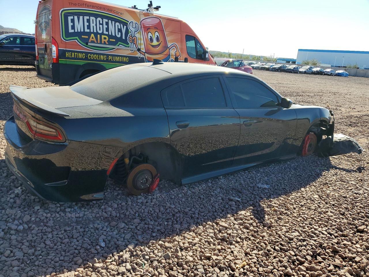 2018 DODGE CHARGER