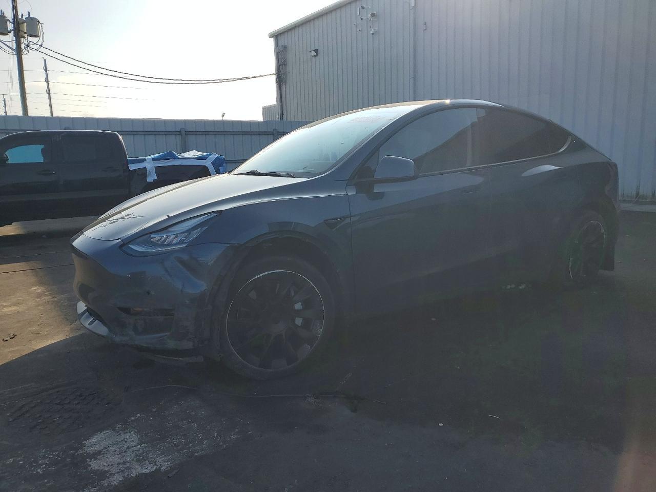 2020 TESLA MODEL Y