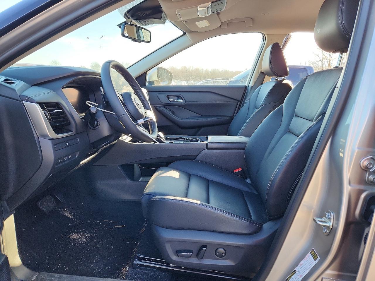 2024 NISSAN ROGUE