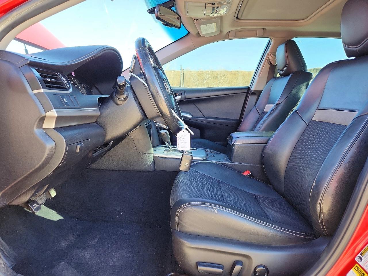 2012 TOYOTA CAMRY