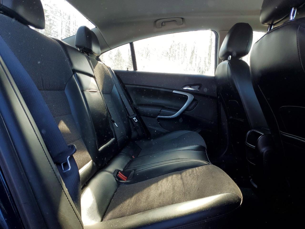 2012 BUICK Regal
