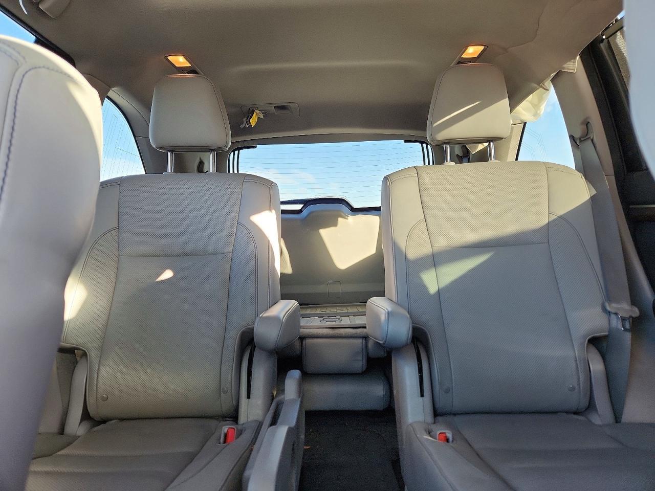 2014 TOYOTA HIGHLANDER