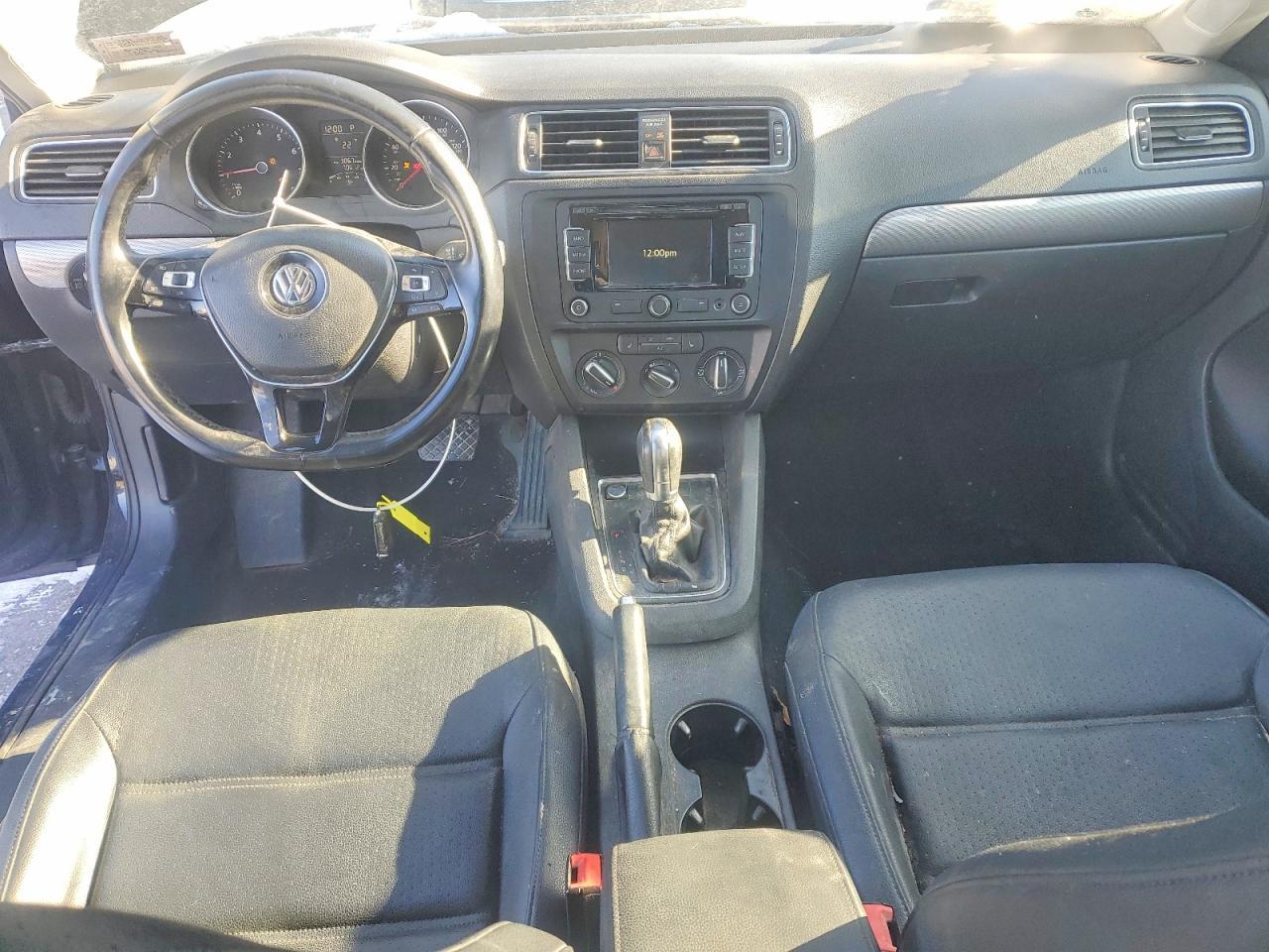 2015 VOLKSWAGEN JETTA