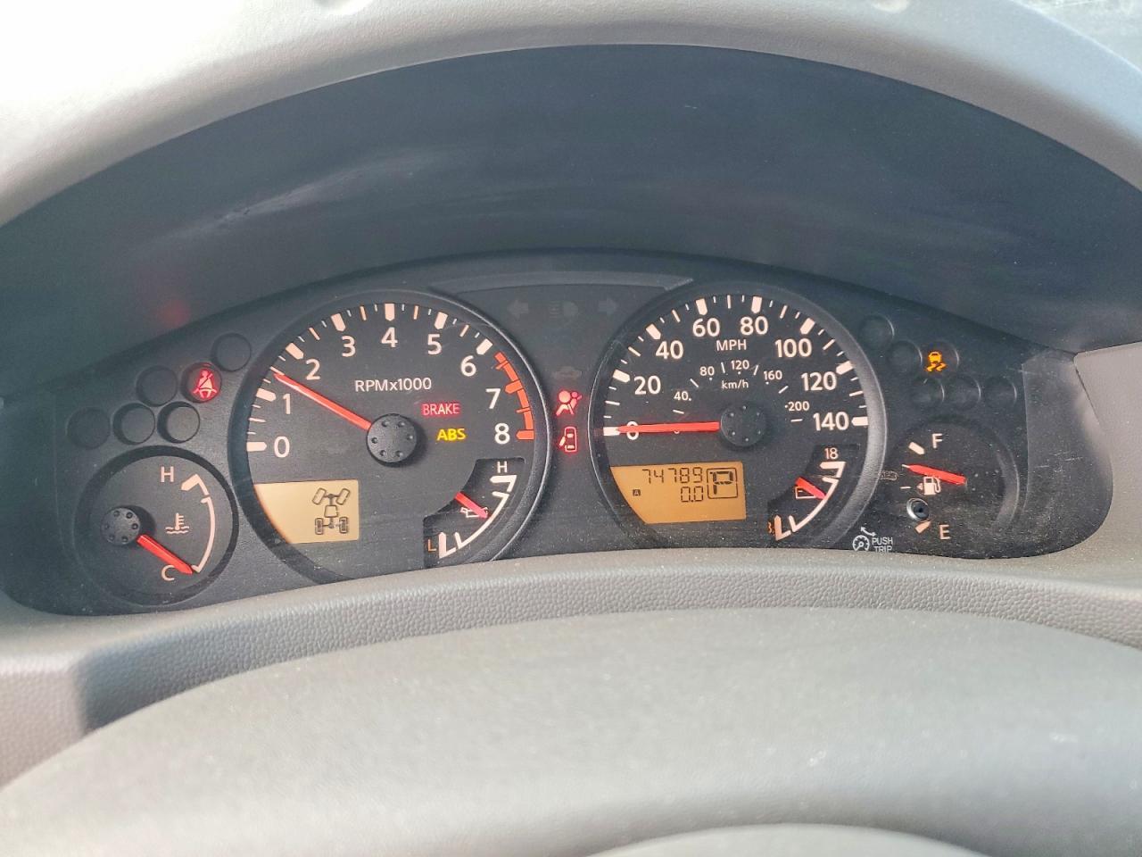 2014 NISSAN Frontier