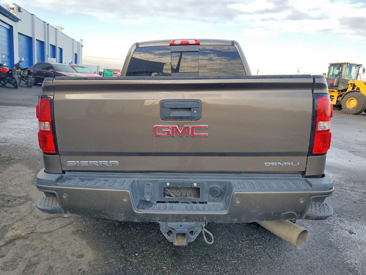 2015 GMC Sierra