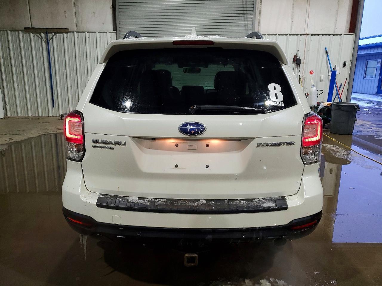2018 SUBARU FORESTER