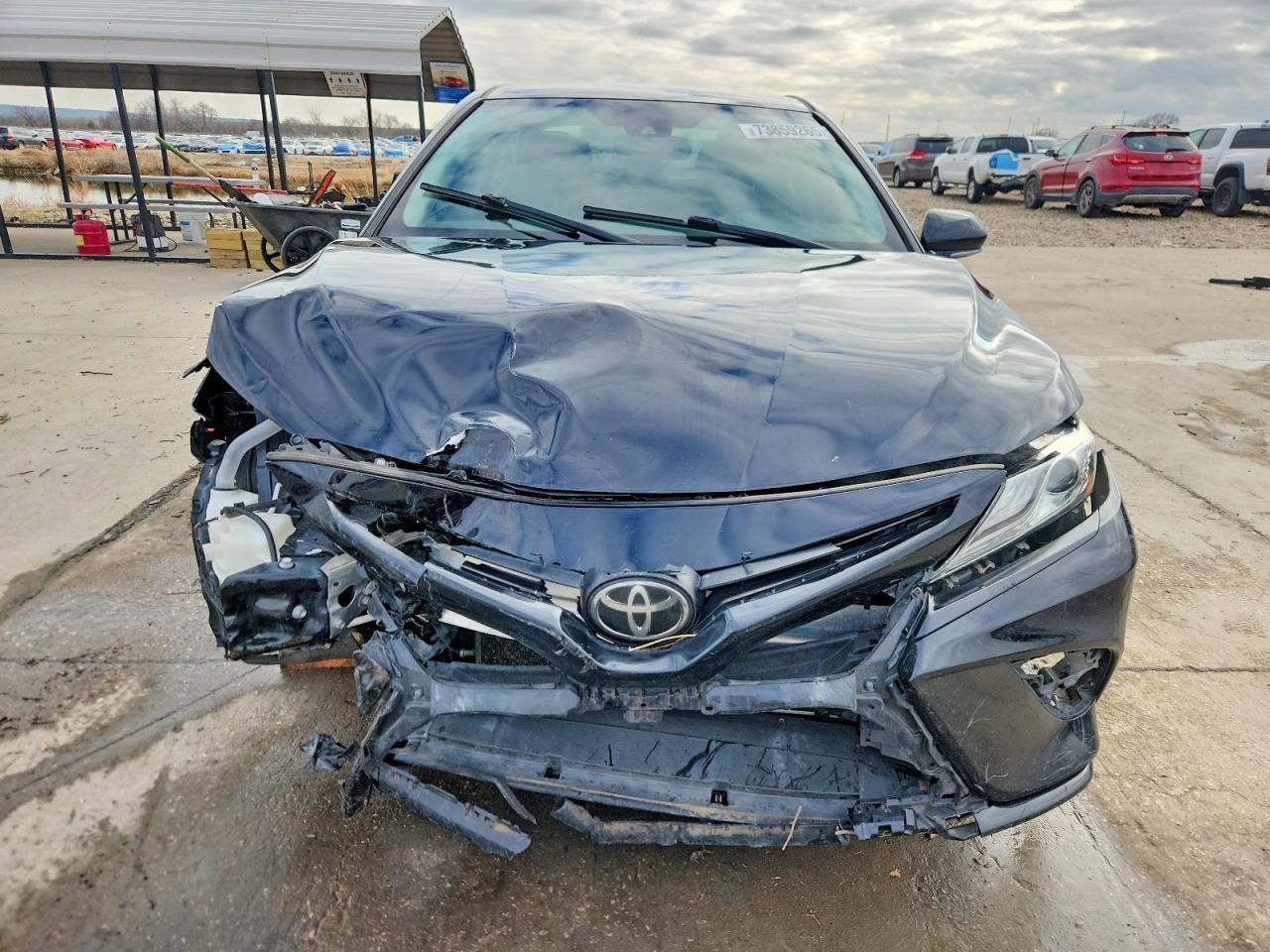 2019 TOYOTA CAMRY