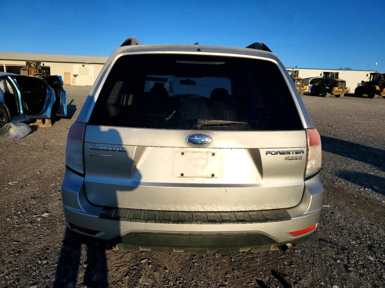 2010 SUBARU FORESTER