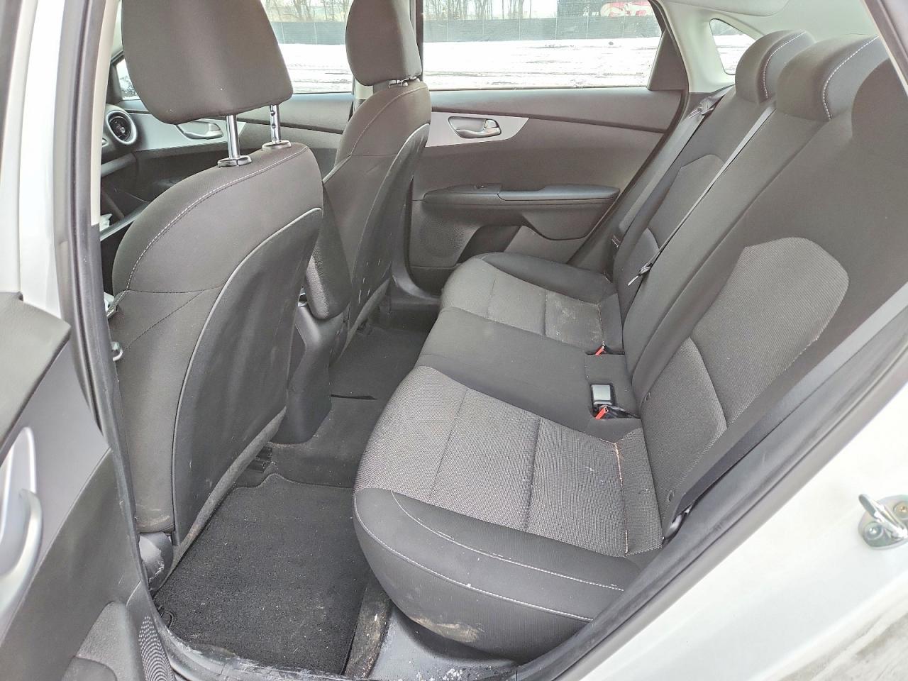 2023 KIA FORTE