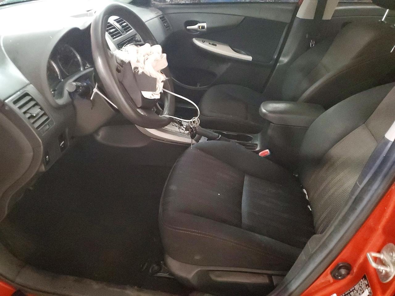 2013 TOYOTA COROLLA