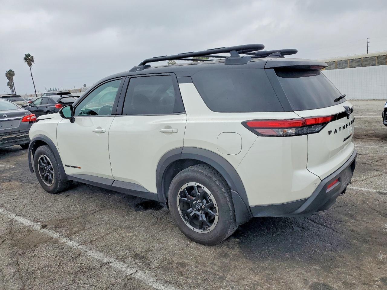 2023 NISSAN PATHFINDER