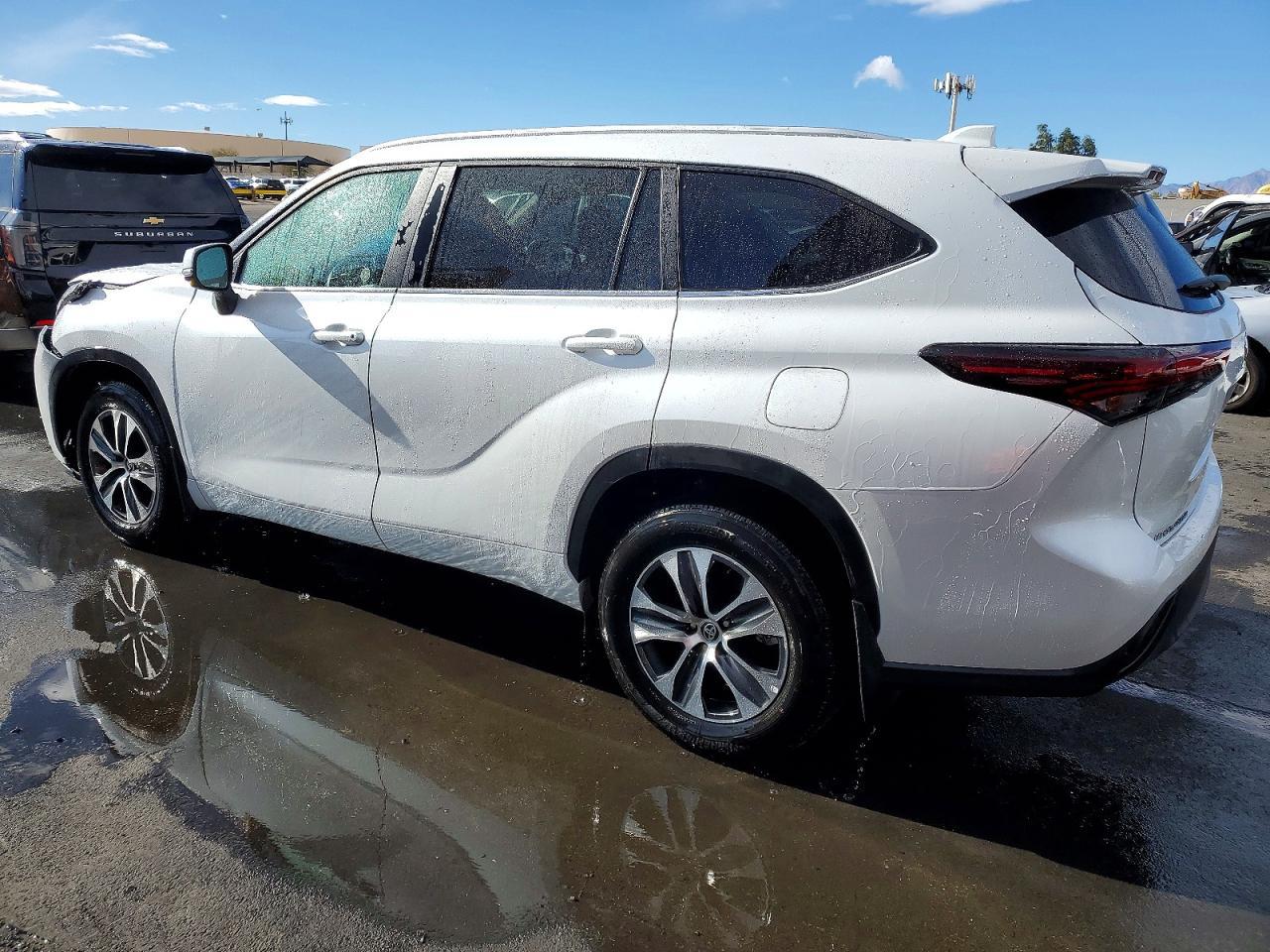 2025 TOYOTA HIGHLANDER