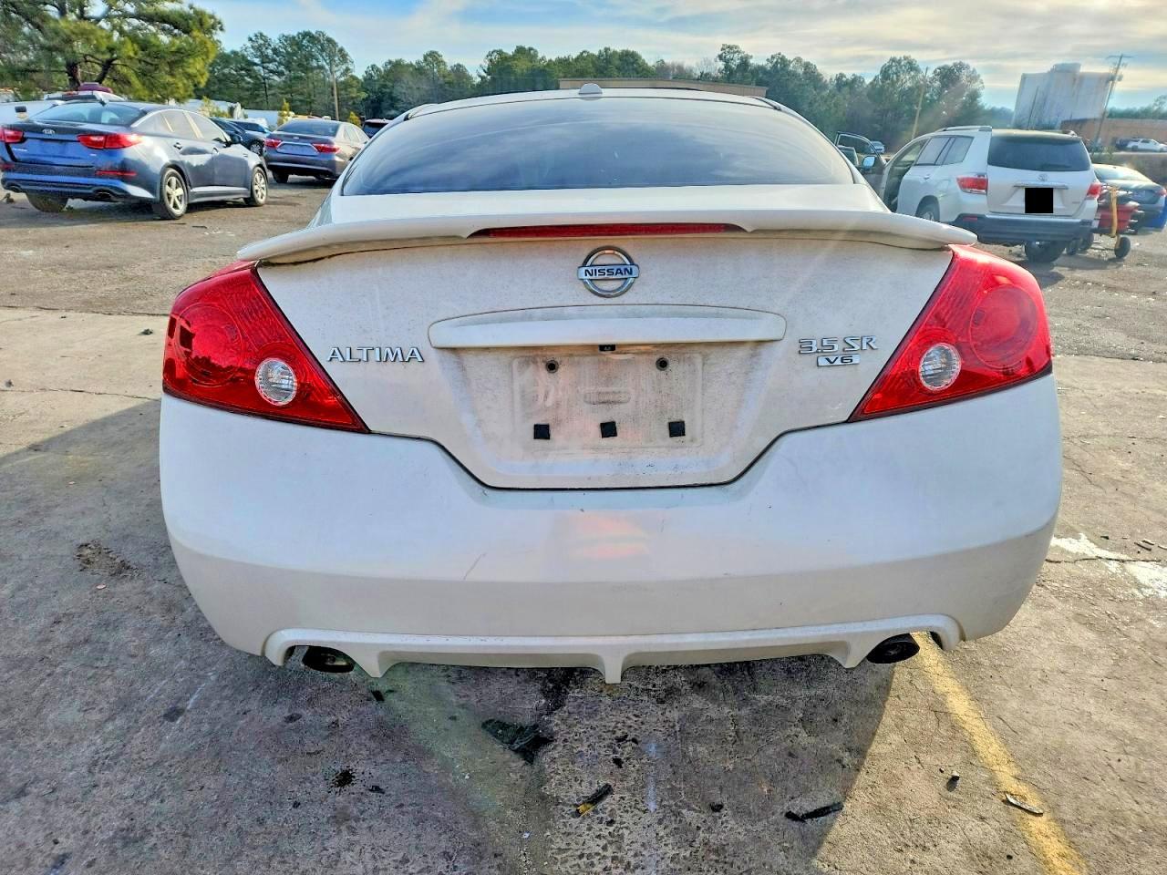2012 NISSAN ALTIMA