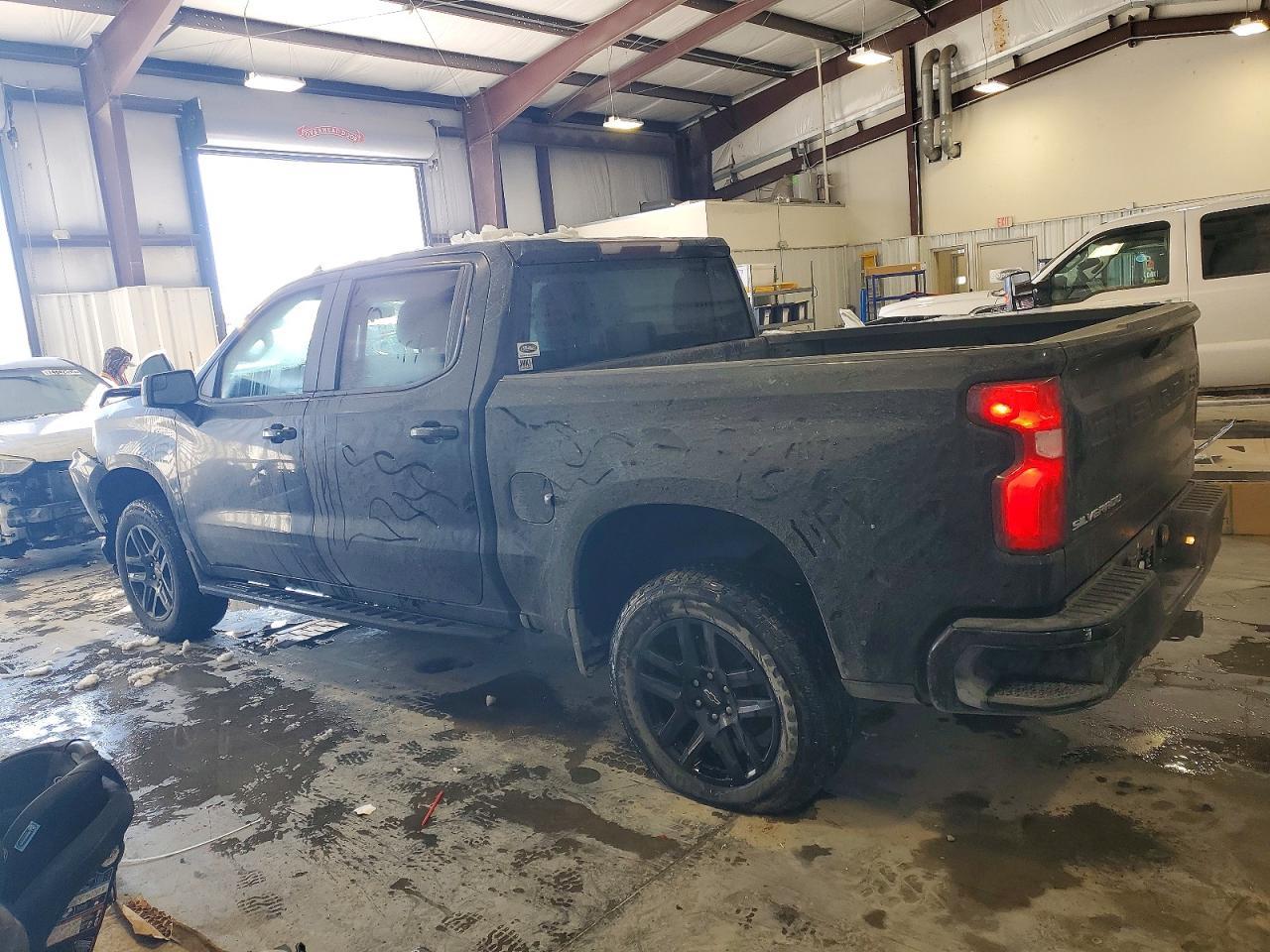 2022 CHEVROLET Silverado