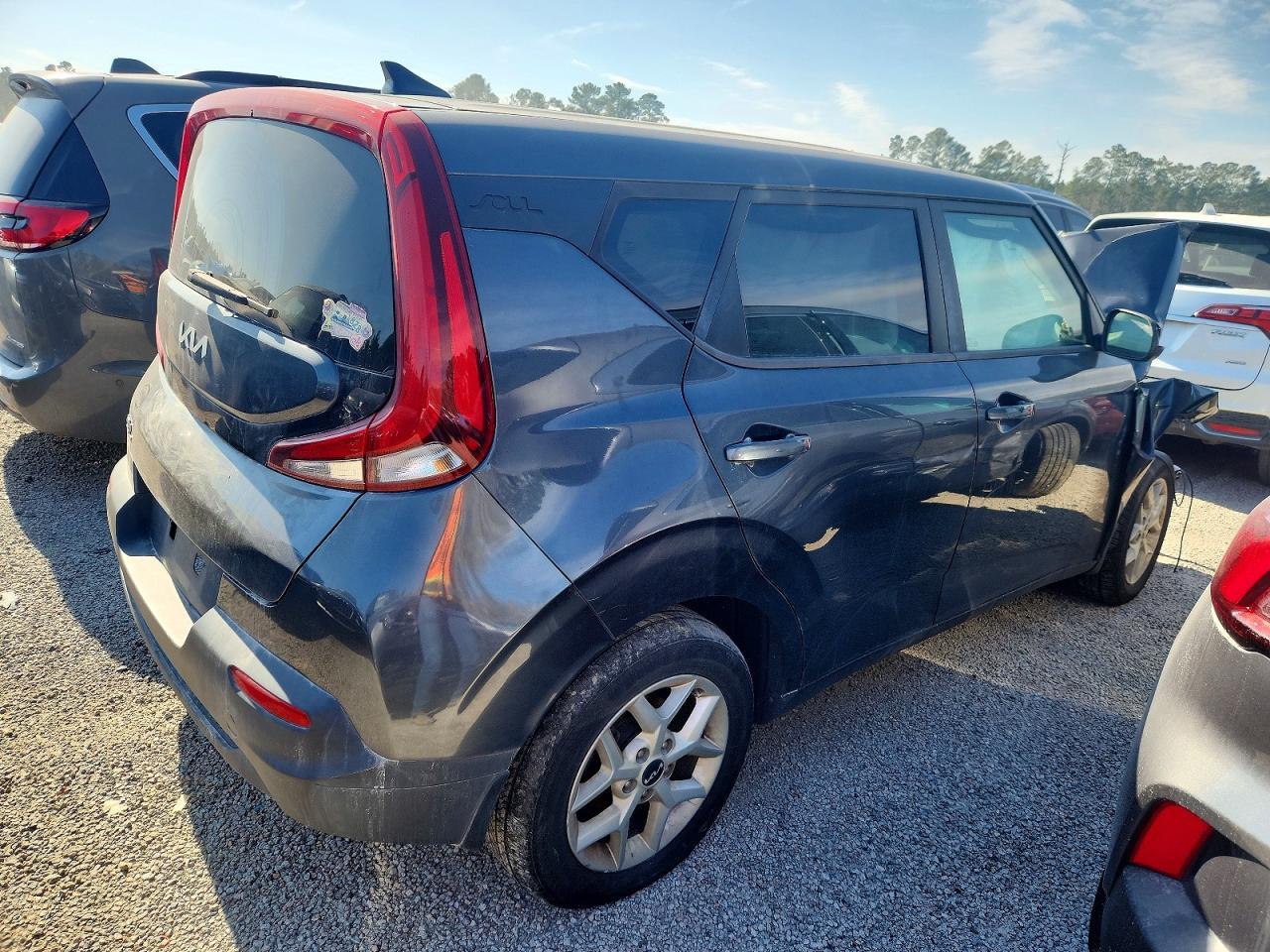 2022 KIA SOUL