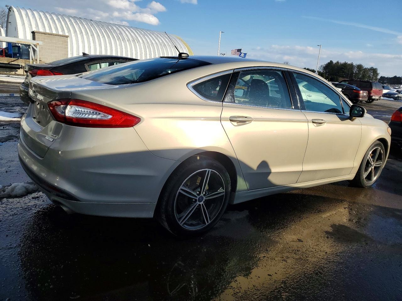 2015 FORD FUSION