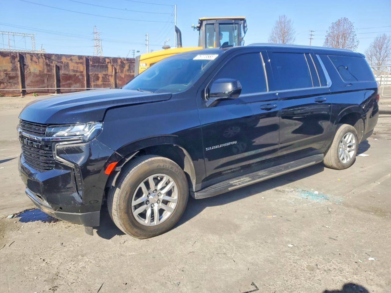 2023 CHEVROLET Suburban