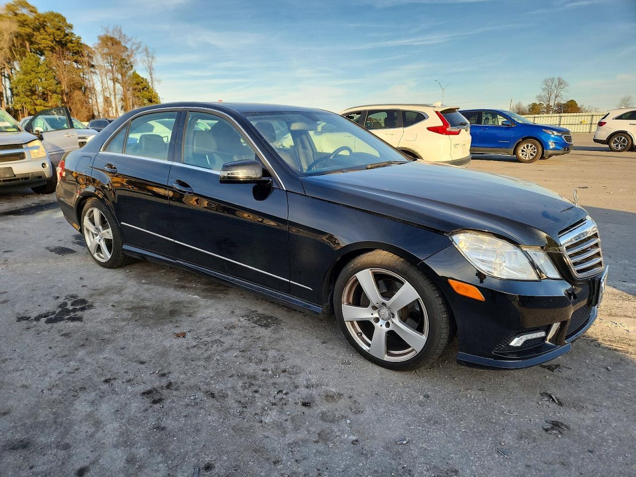 2011 MERCEDES-BENZ E-Class