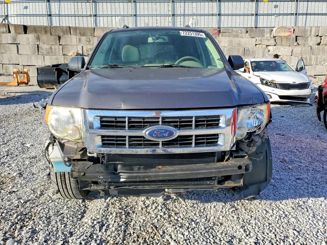 2009 FORD ESCAPE