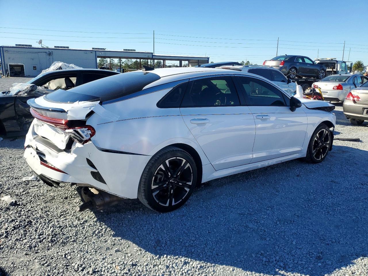 2023 KIA K5