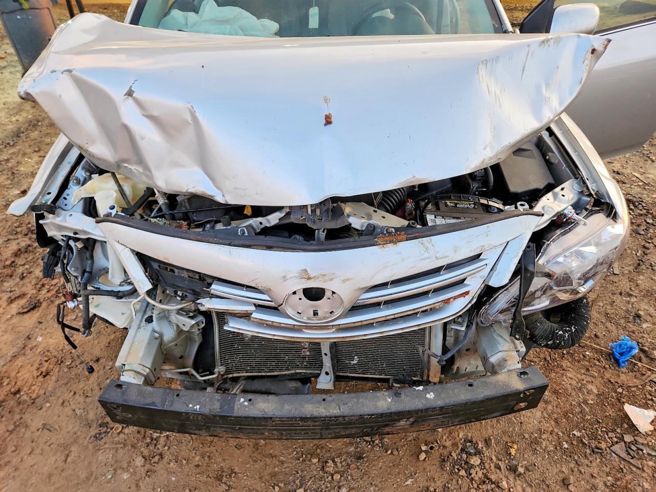 2013 TOYOTA COROLLA