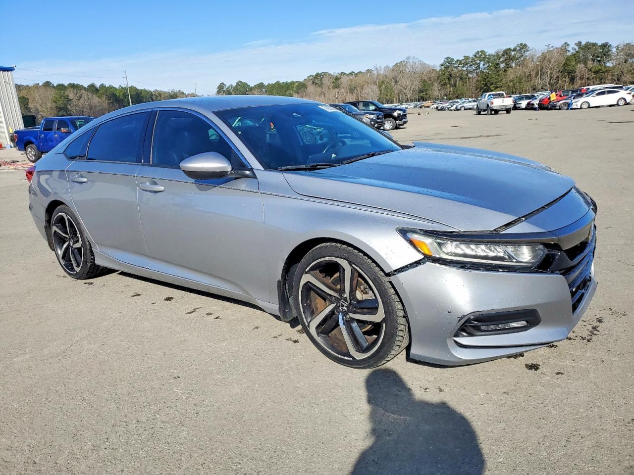 2018 HONDA ACCORD