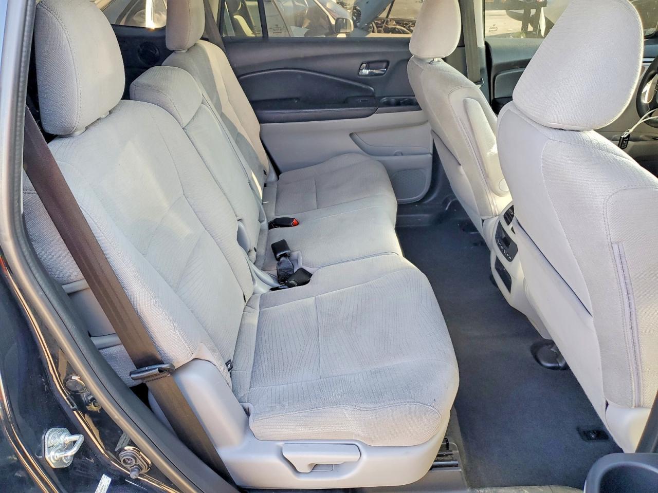 2016 HONDA PILOT