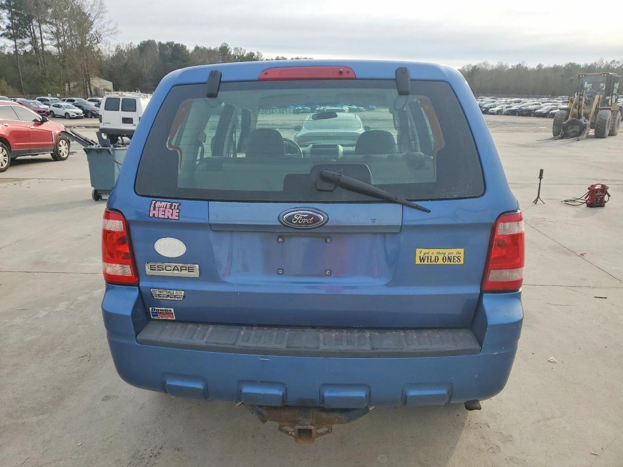 2009 FORD ESCAPE