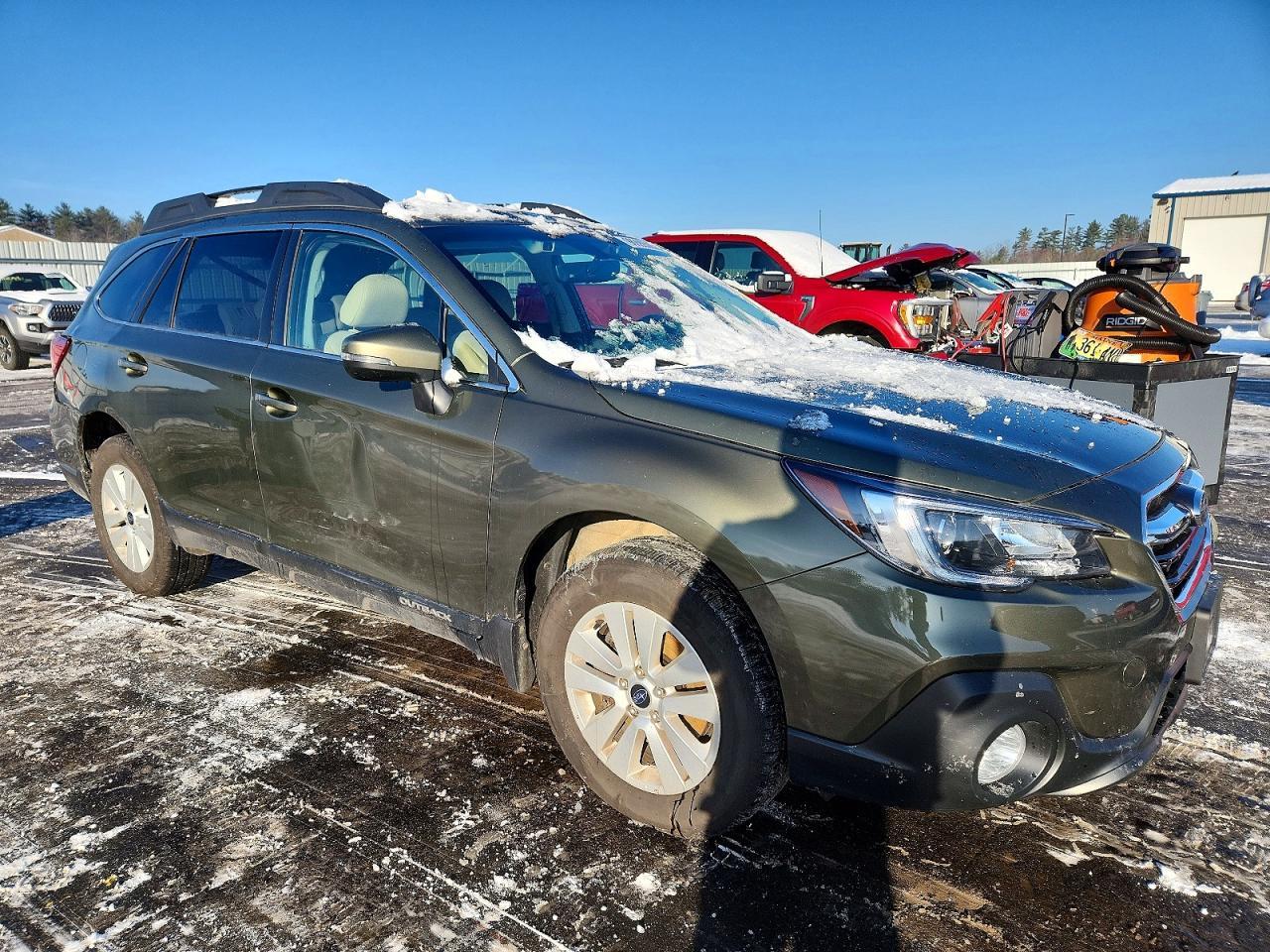 2019 SUBARU Outback
