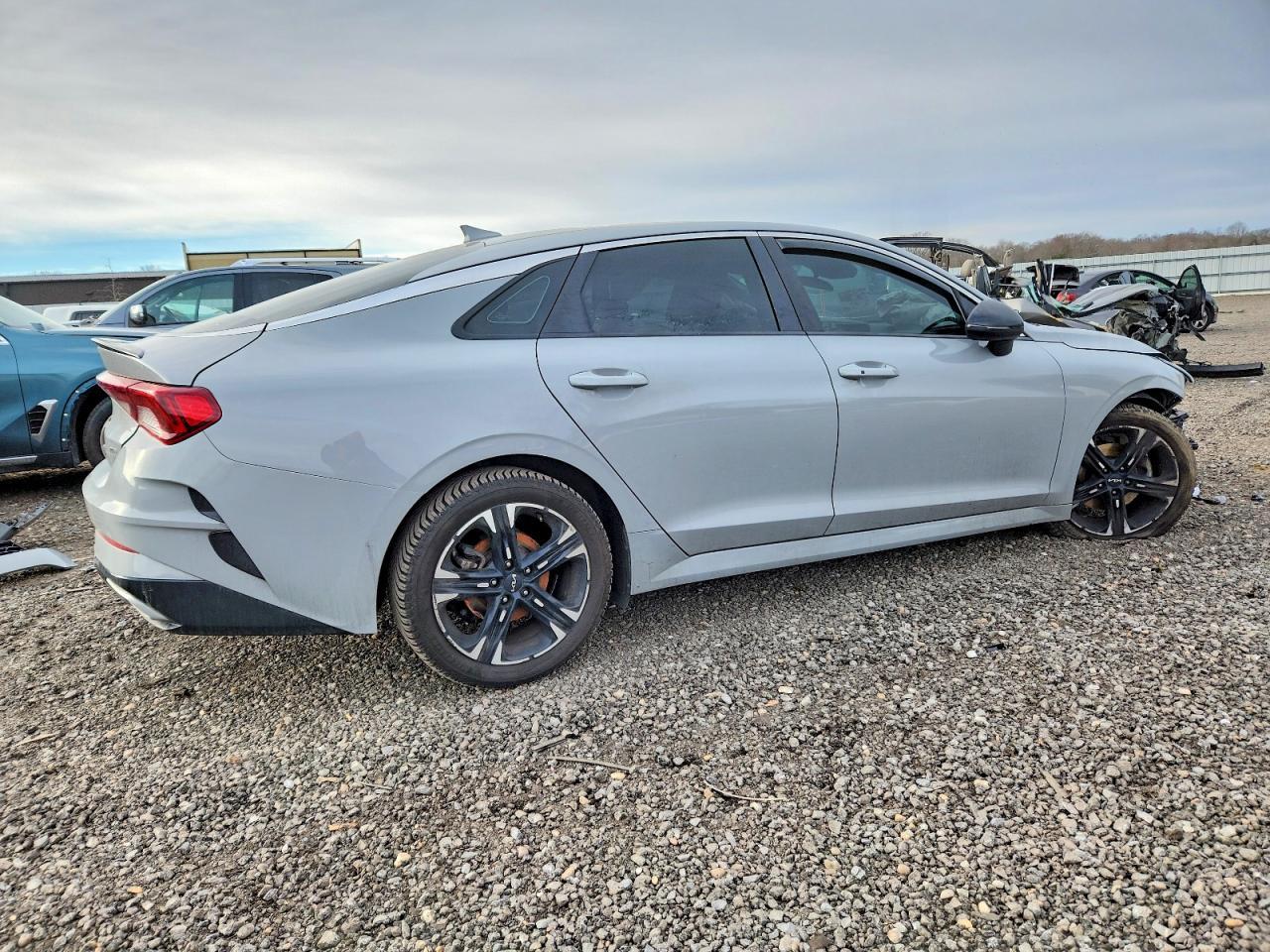 2023 KIA K5