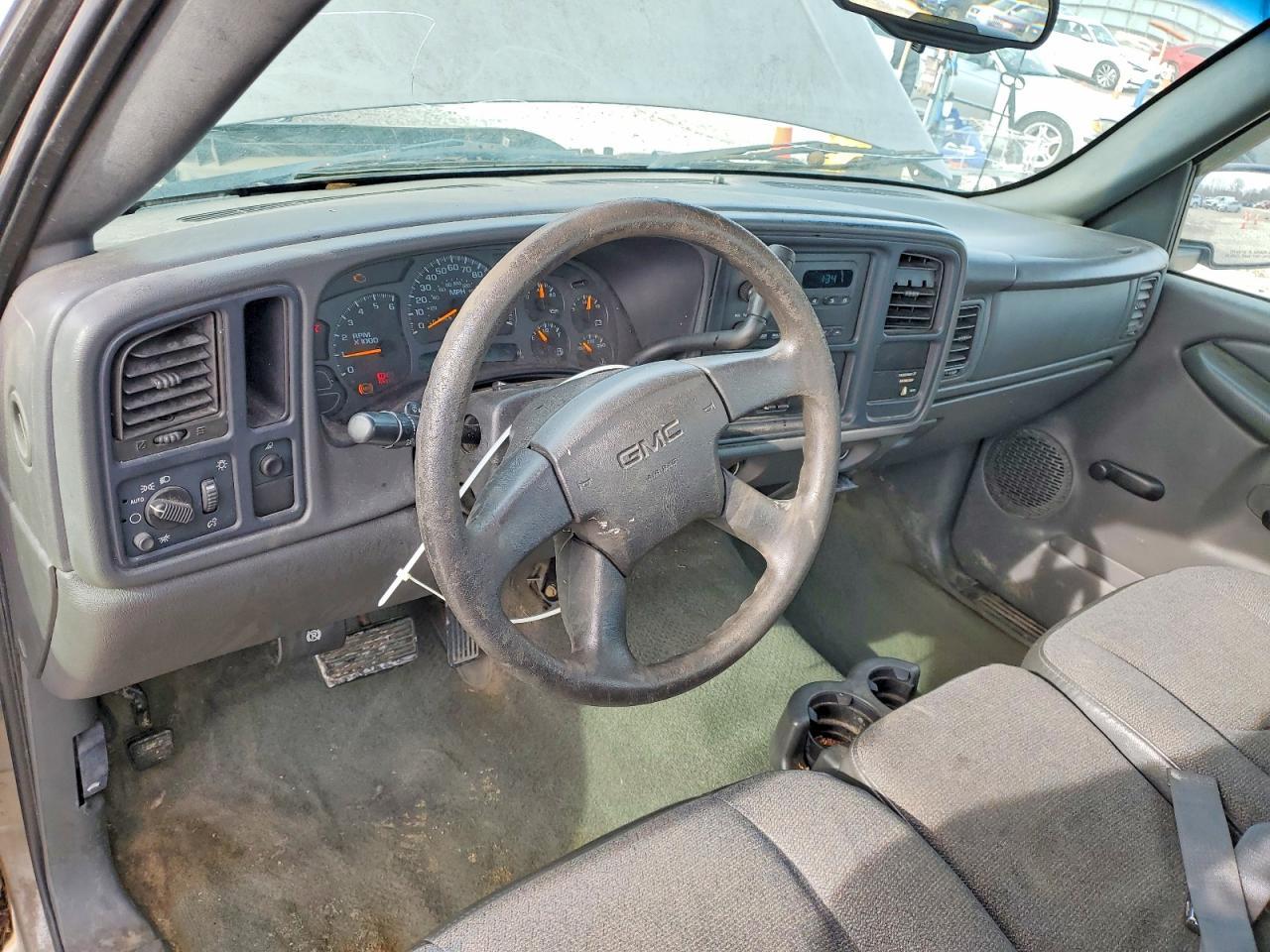 2003 GMC Sierra