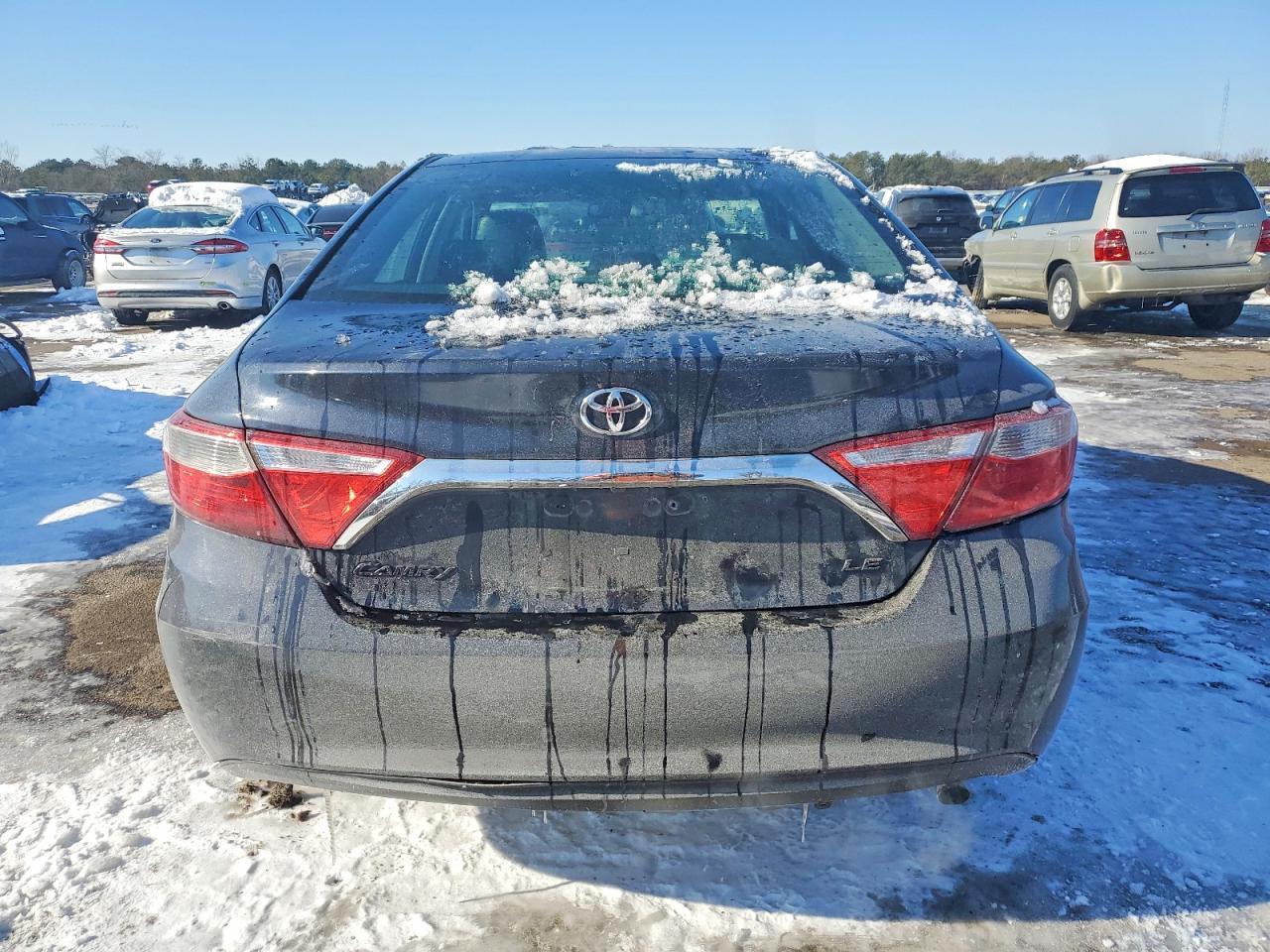 2015 TOYOTA CAMRY