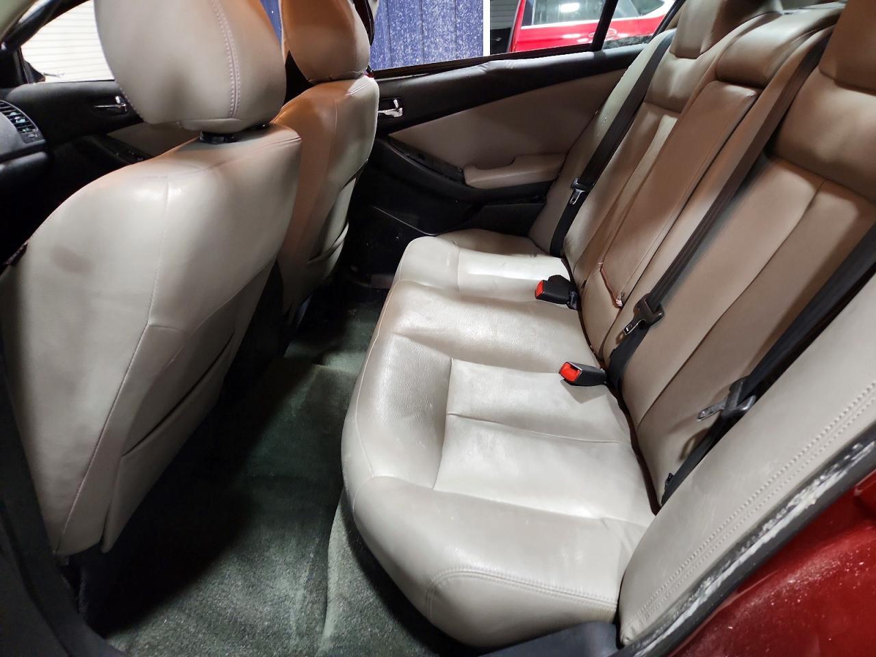 2012 NISSAN ALTIMA