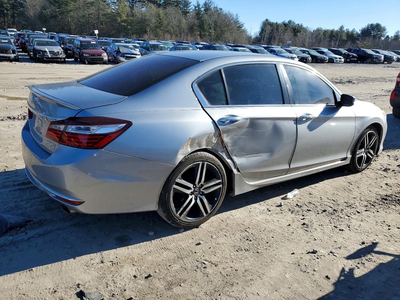 2017 HONDA ACCORD