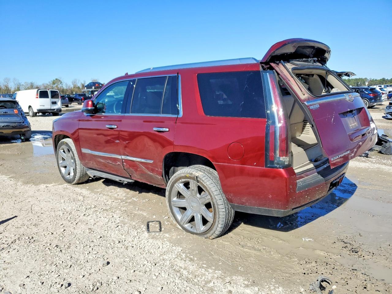 2018 CADILLAC ESCALADE