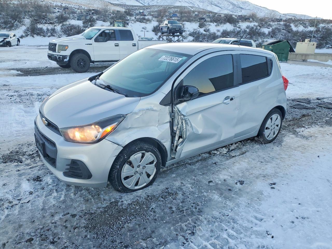 2017 CHEVROLET Spark