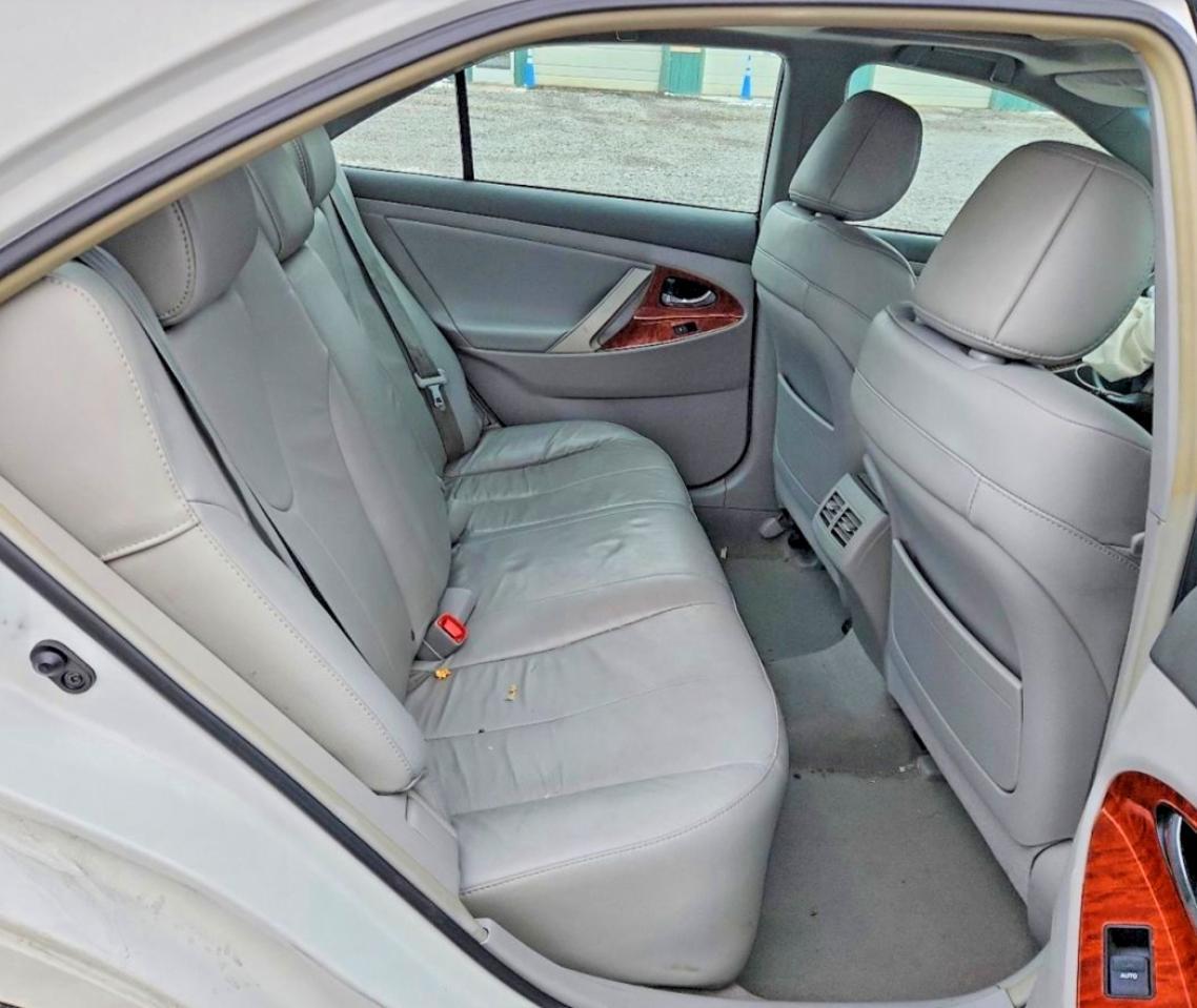 2011 TOYOTA CAMRY