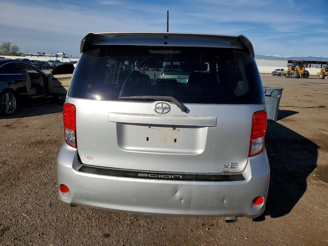 2012 TOYOTA SCION