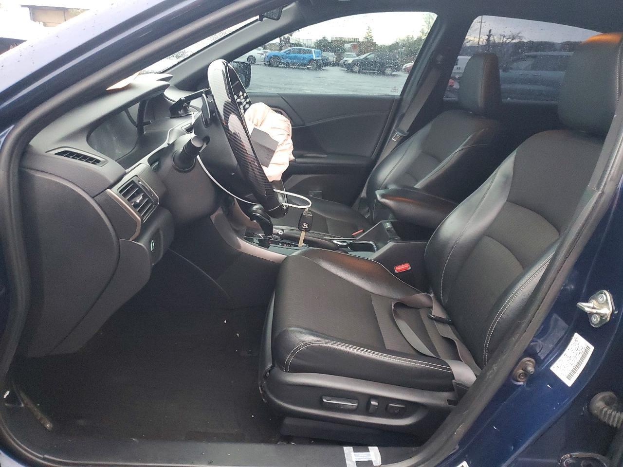 2017 HONDA ACCORD