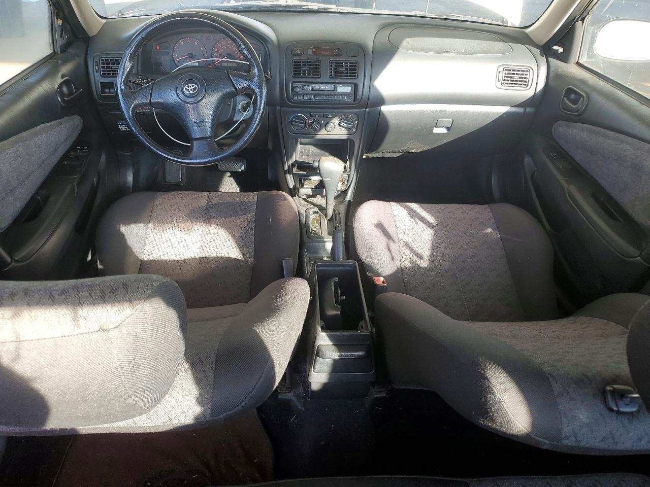 2001 TOYOTA COROLLA