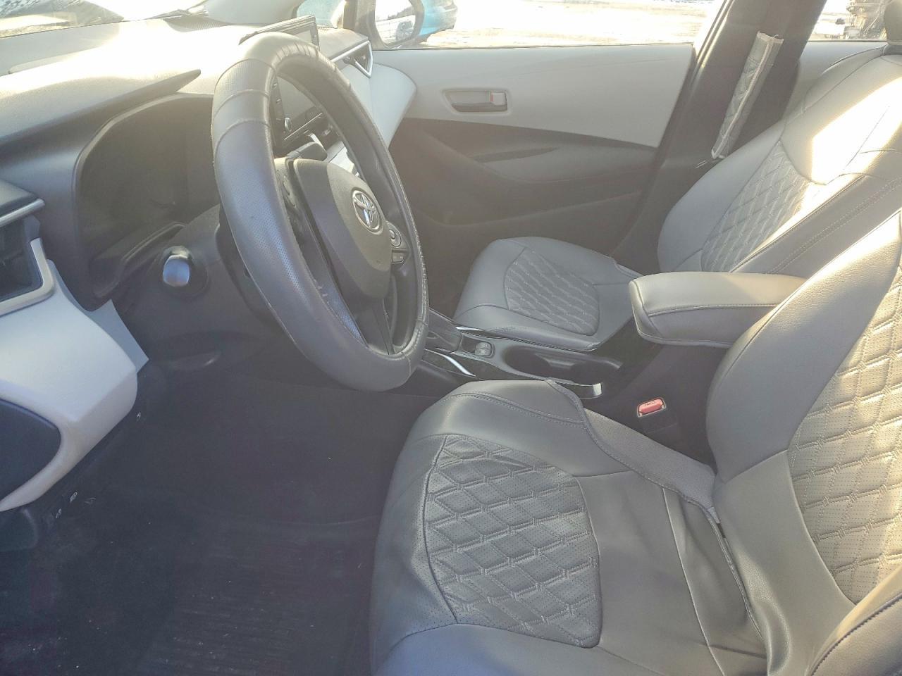 2022 TOYOTA COROLLA