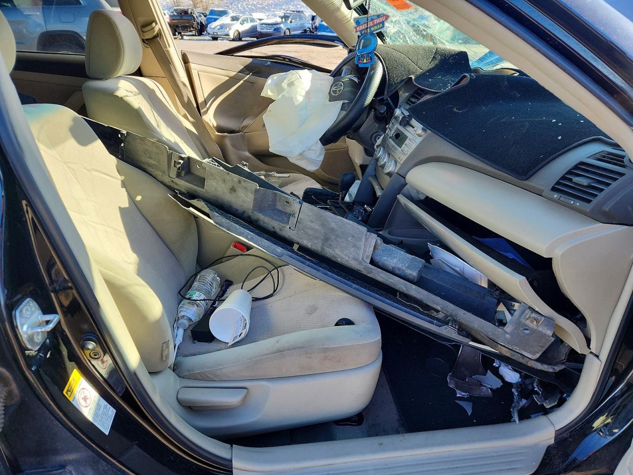 2011 TOYOTA CAMRY