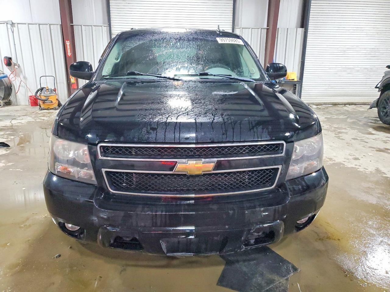 2010 CHEVROLET Suburban