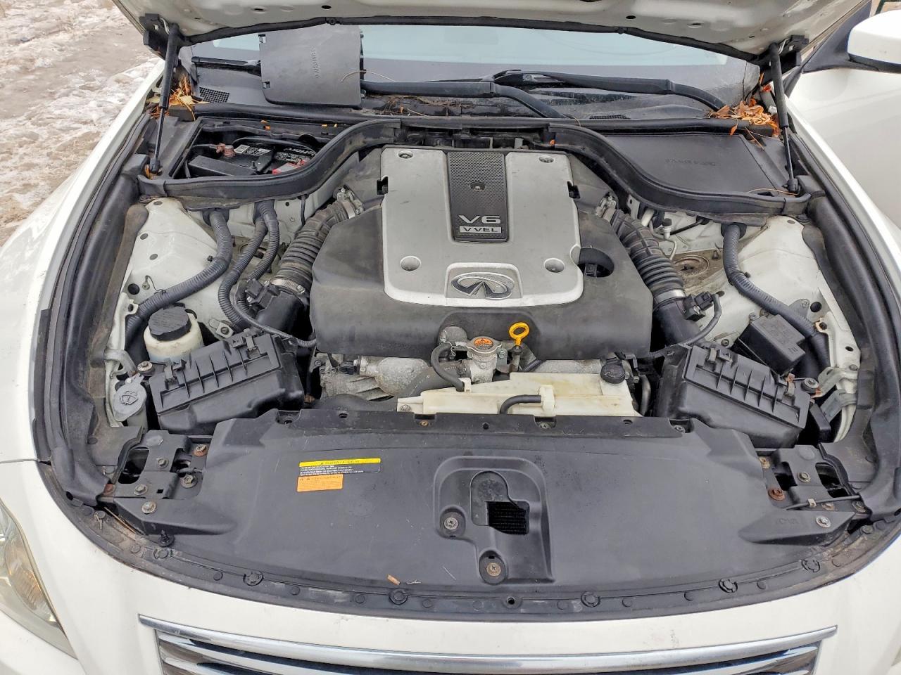 2013 INFINITI G37