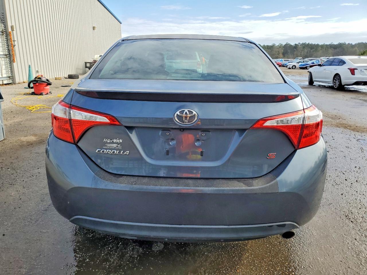 2016 TOYOTA COROLLA