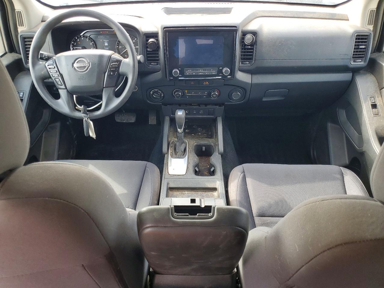 2022 NISSAN Frontier