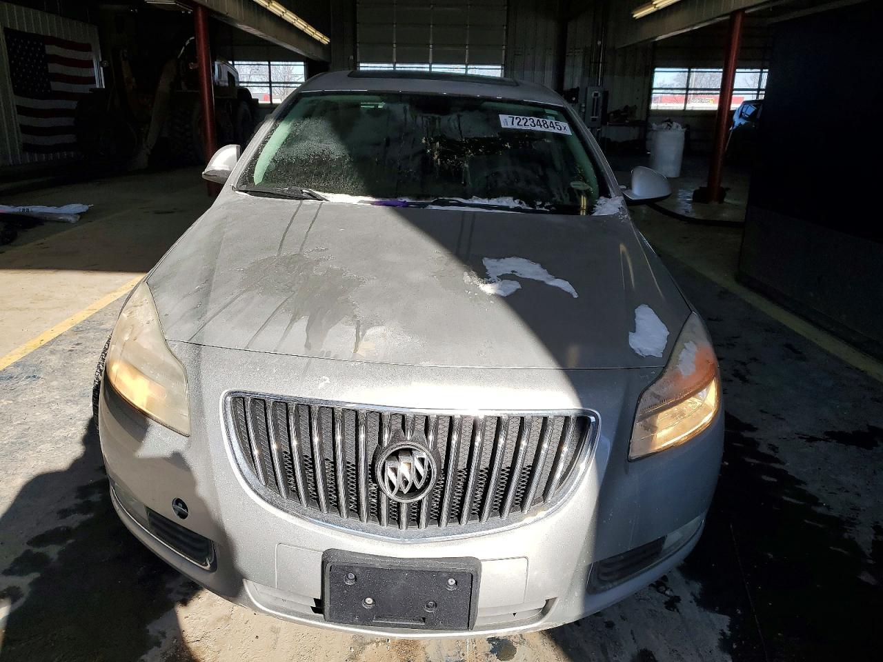 2011 BUICK Regal