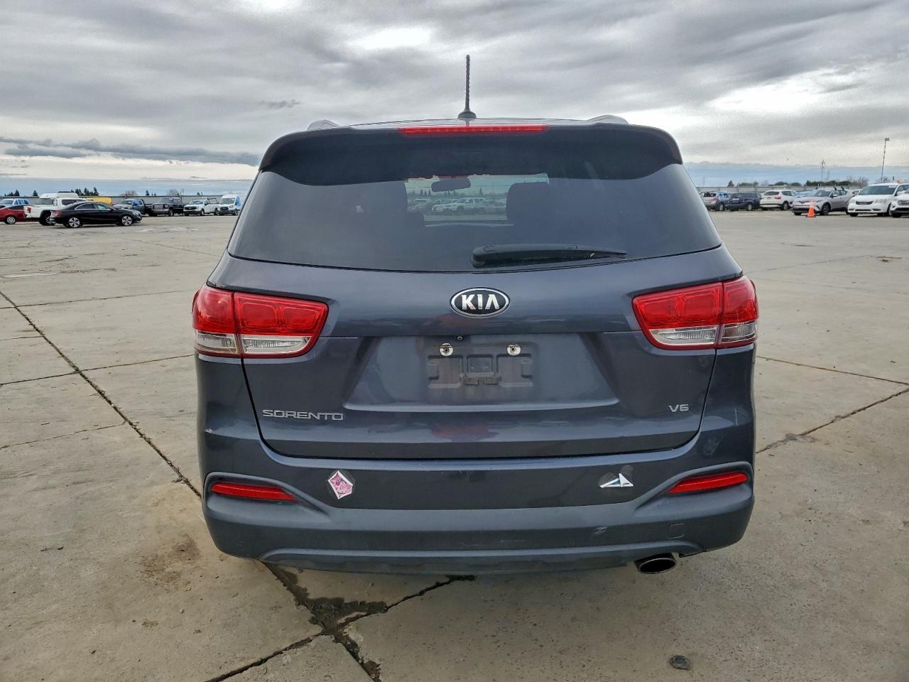 2017 KIA SORENTO