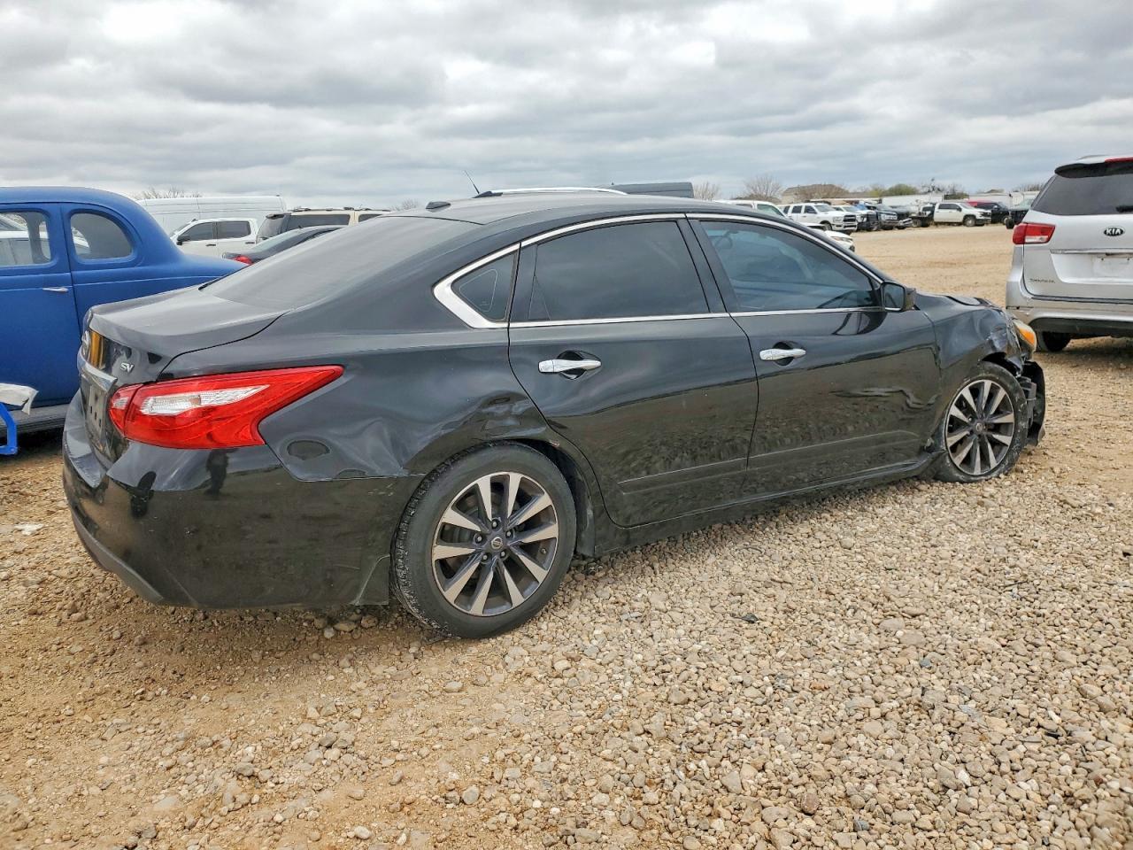2016 NISSAN ALTIMA